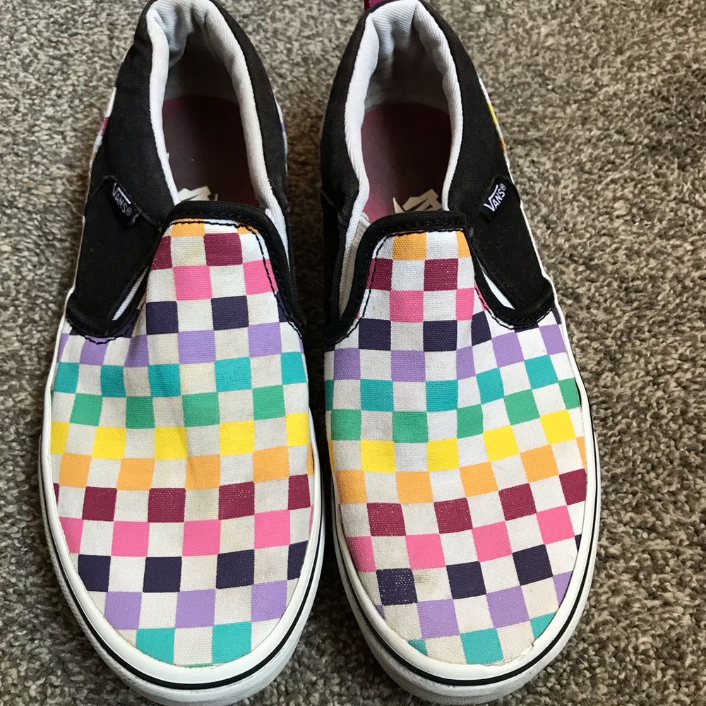 Vans rainbow check youth size 3